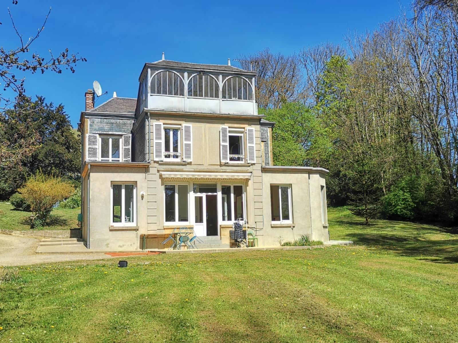 Corps De Ferme à Vendre 08 Ardennes Vente maison individuelle Balan (08200), 170.00m² avec 7.0 pièce(s) dont 4  chambre(s) sur 22369.00m² de terrain. Nais Sorema
