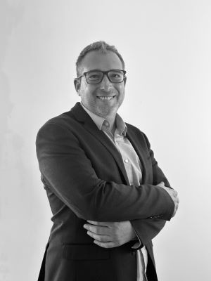 Nicolas SZATAN, Négociateur de l'agence immobilière Logéhome