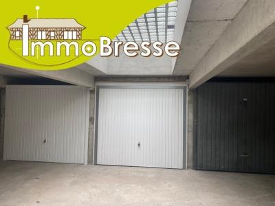Bourg en Bresse - A louer garage - Résidence Dimes Kennedy