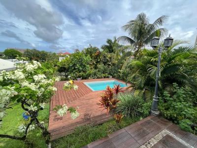 Exclusivité T 7 avec piscine sur Fort de France Agence Accord Immobilier, Martinique