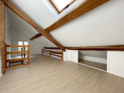 Vente ETRECHY, Appartement studio avec mezzanine de 34 m²