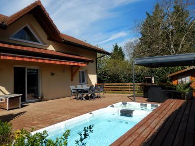 Vue: Maison a vendre a Fillinges terrasse jacuzzi spa de nage pergola bioclimatique, Maison a vendre a Fillinges