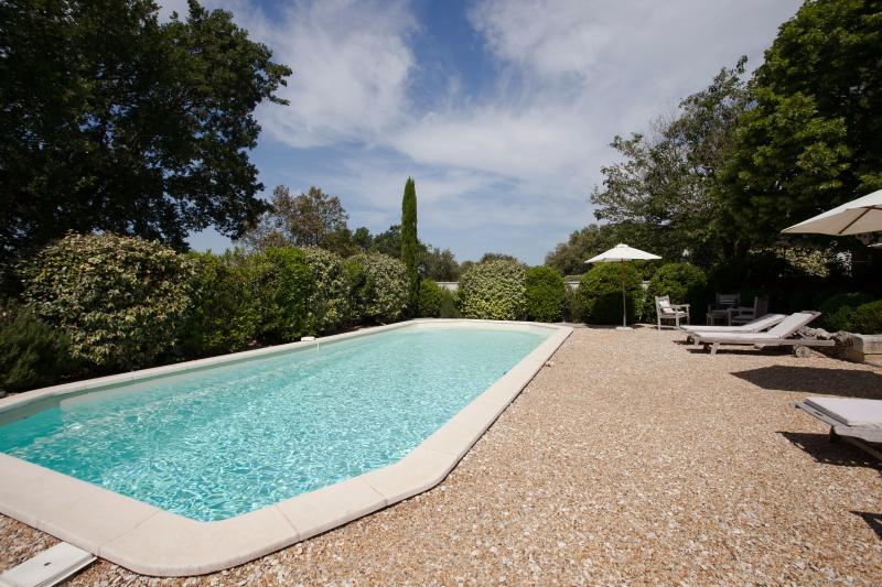 location S, Luberon,  Les Beaumettes, 4 chambres, jardin et piscine