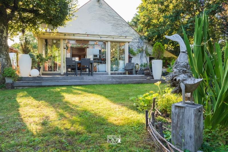 Barbizon maison de charme grande cuisine et pièce à vivre  3 chambres et un bureau 1500m2 de jardin, immobilier Seine-et-Marne, Agence Boittelle Immo