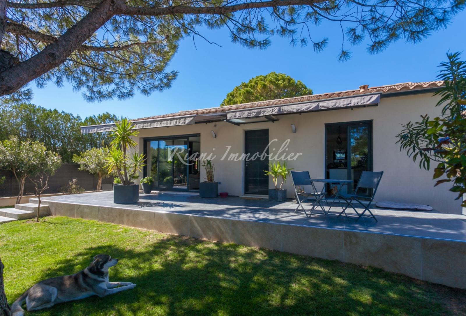 Maison 4 pièces 102 m² · à L'Isle-sur-la-Sorgue · 102 m² · 472 000 €