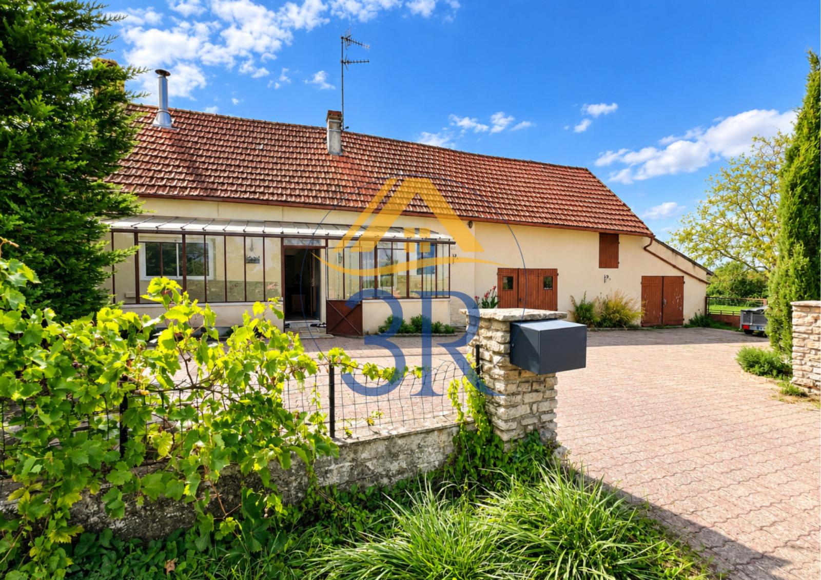 Maison 4 pièces 106 m² · à Saint-Gervais-en-Vallière · 106 m² · 223 000 €