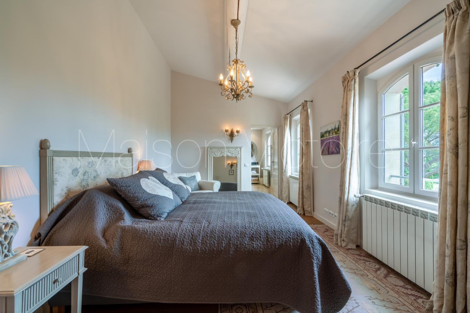 à vendre CABRIERES D AVIGNON Luberon, Maison Victoire Immobilier