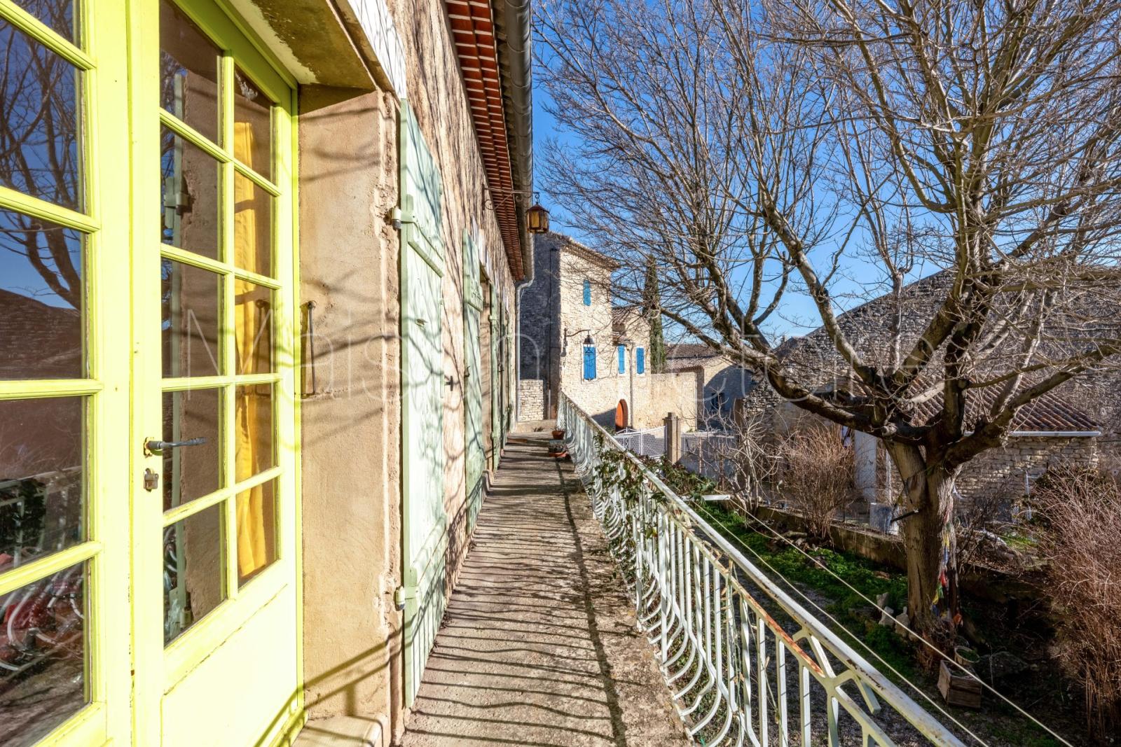 For sale CABRIERES D AVIGNON Luberon, Maison Victoire Immobilier