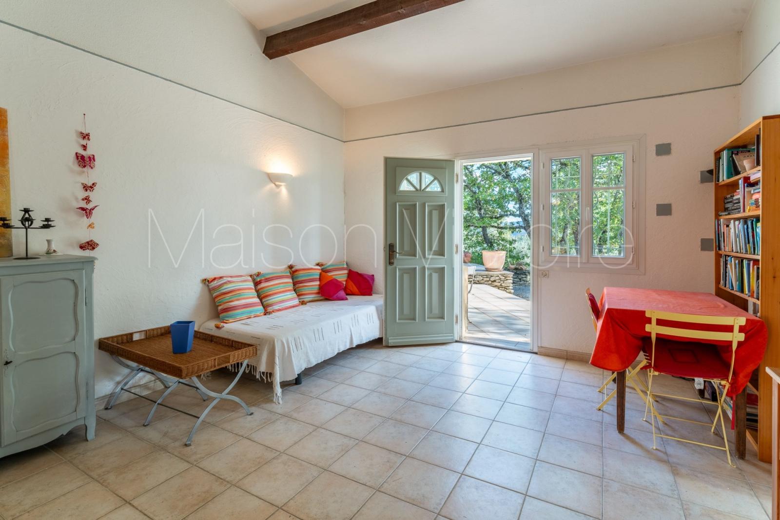 à vendre CABRIERES D AVIGNON Luberon, Maison Victoire Immobilier