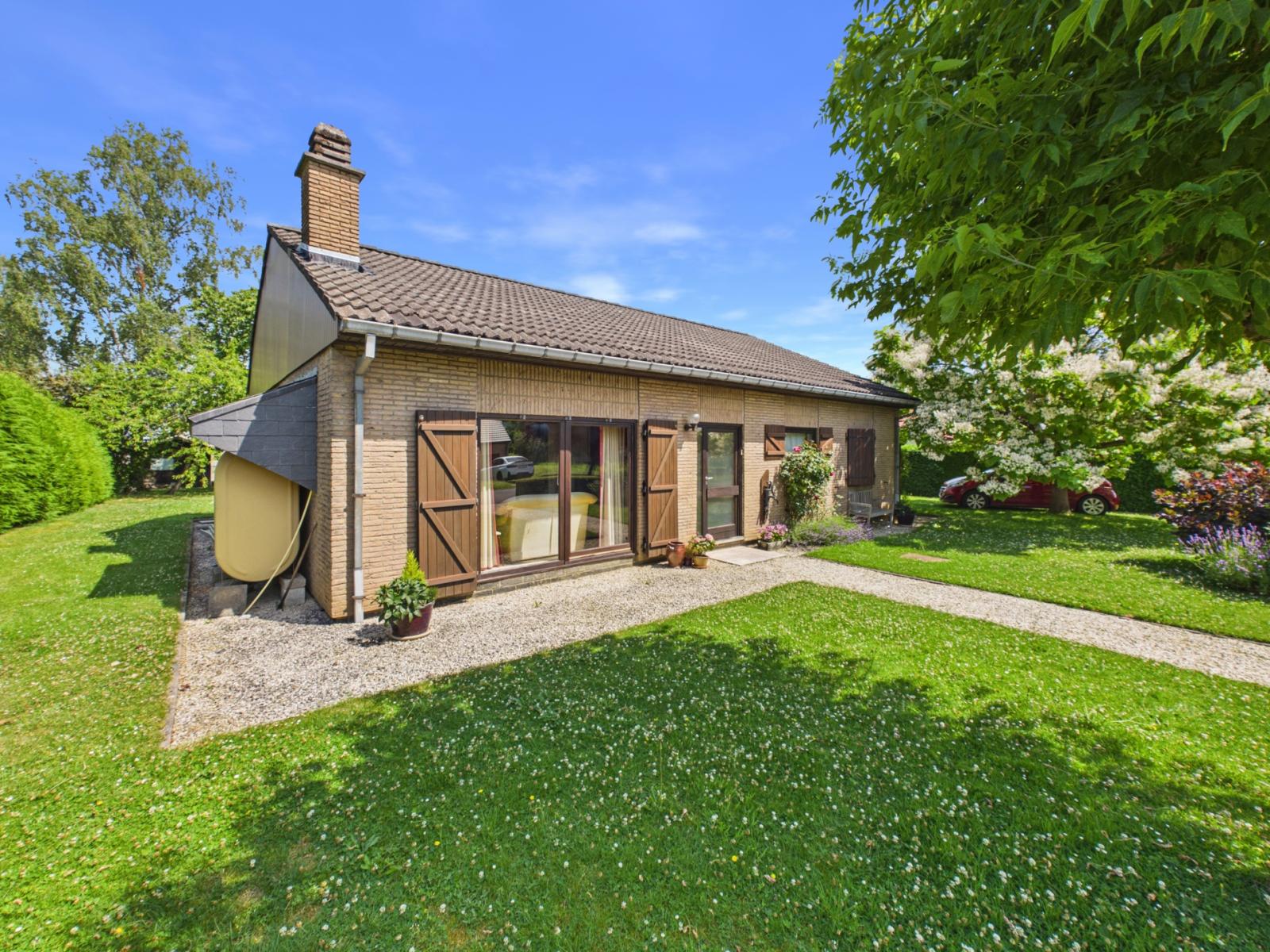 Maison de plain-pied 2 chambres avec 10 ares de jardin