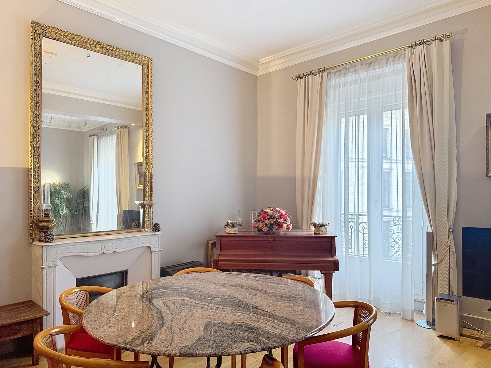 Appartement 4 pièces 120 m² · à Avignon · 120 m² · 380 000 €