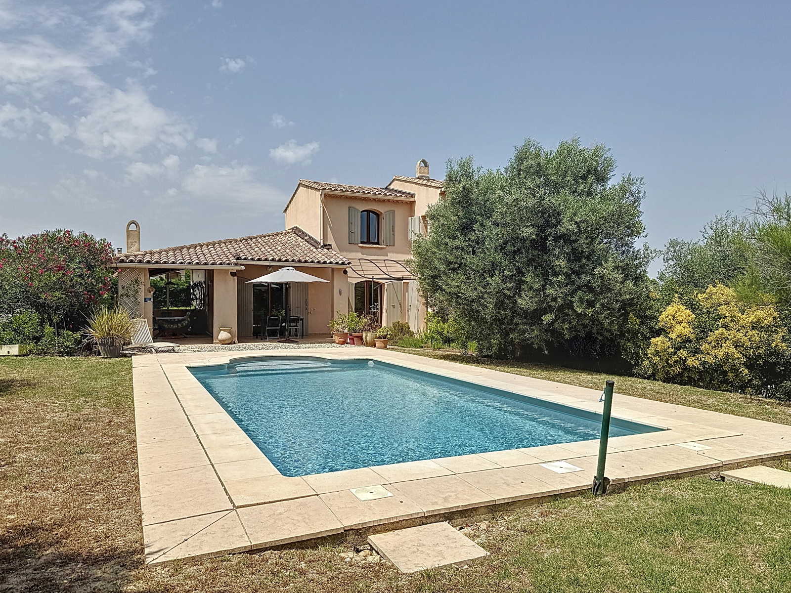 Maison 7 pièces 170 m² · à Jonquerettes · 170 m² · 515 000 €
