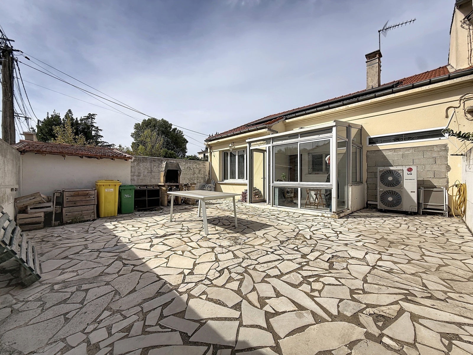 Maison 3 pièces 104 m² · à Avignon · 104 m² · 166 000 €
