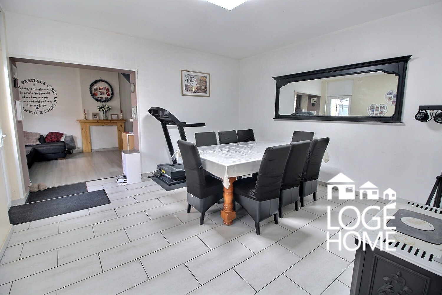 INDIVIDUELLE EN RETRAIT DE RUE - Monchecourt (59234)