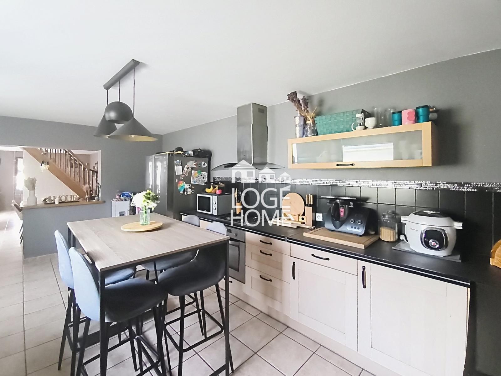 Maison individuelle - 3 chambres - jardin - Bruay La Buissiere (62700)