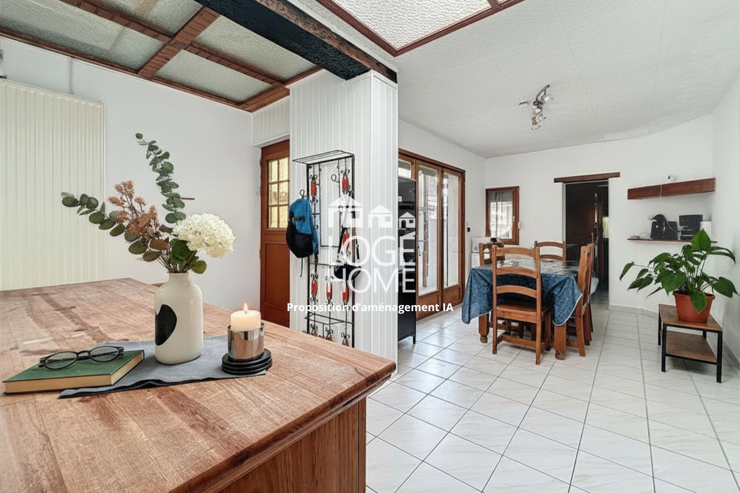 COQUETTE MAISON DE VILLAGE EN SEMI PLAIN PIED OFFRANT 2 CHAMBRES JARDIN GARAGE - Loos En Gohelle (62750)