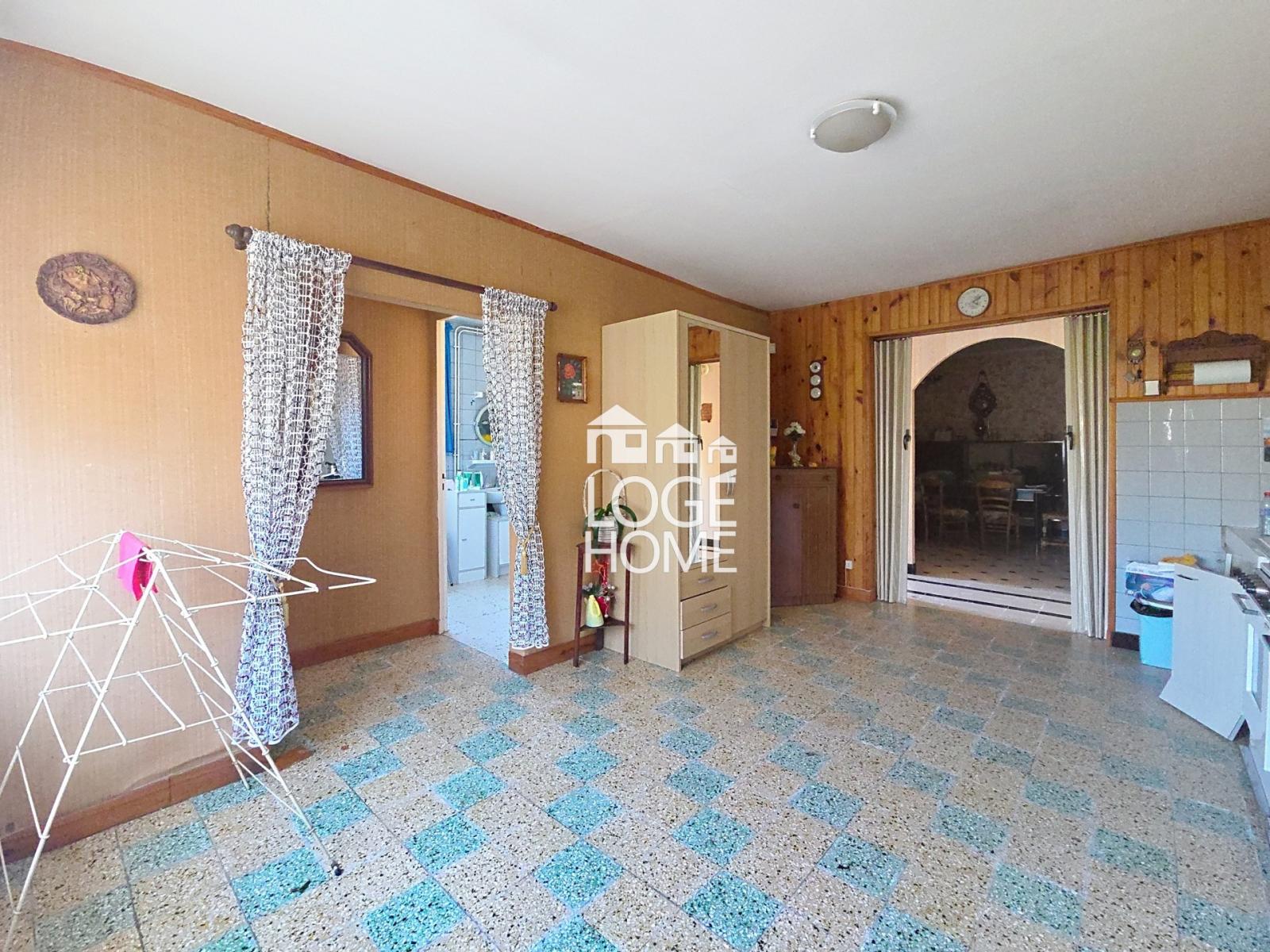 MAISON SEMI INDIVIDUELLE - CHAMBRES - GARAGE - COUR - Hersin Coupigny (62530)