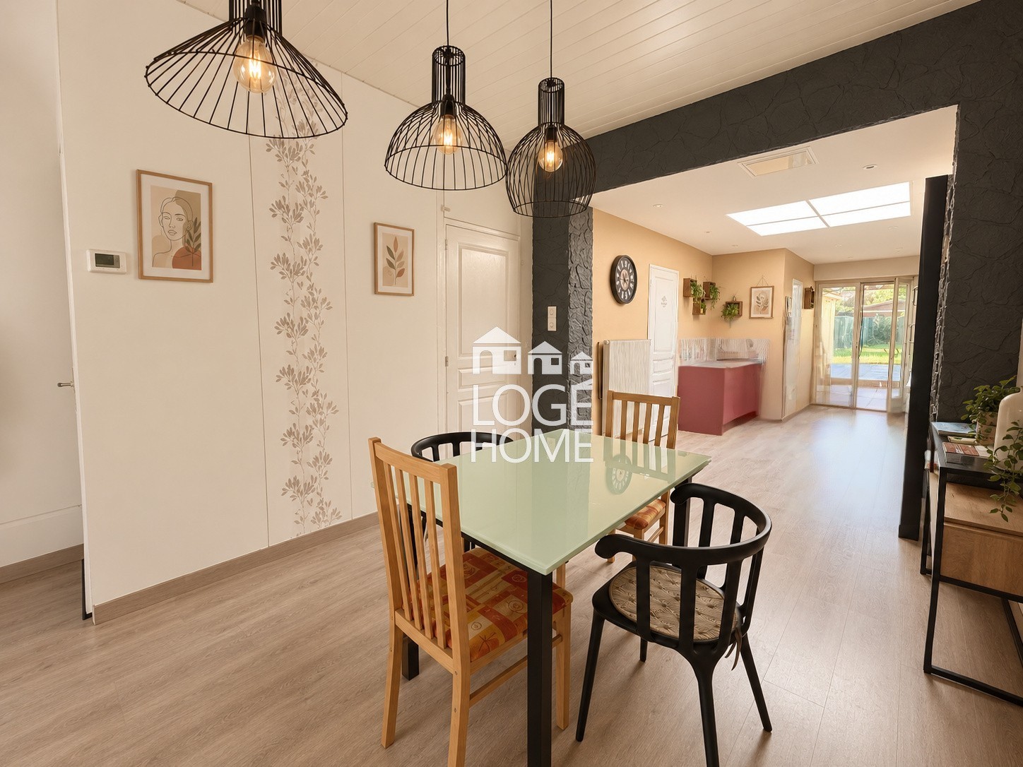 Maison 1930, 3 chambres et jardin exposé Ouest - Hem (59510)