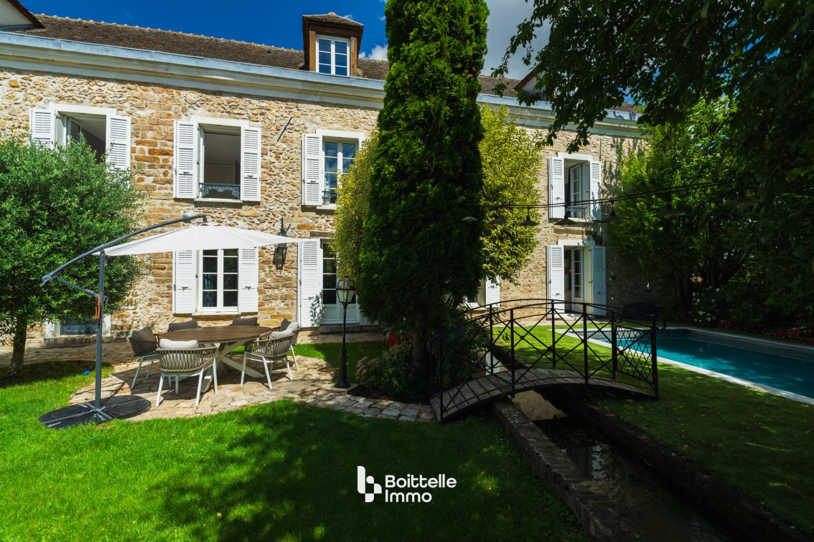 Maison