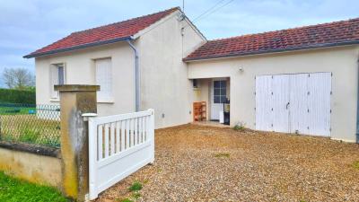 Maison de plain-pied avec potentiel d'agrandissement sur terrain clos sans vis à vis - BRAGNY SUR SAONE (71350)