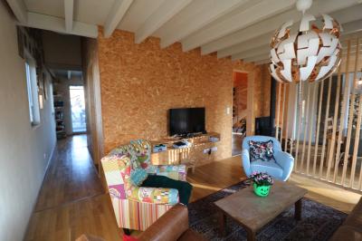 Au coeur du Revermont, à vendre belle maison récente (2014) de 5 pièces, 132m² sur terrain de 1326m², 