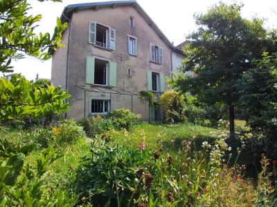 LONS-LE-SAUNIER (39 Jura), à vendre maison de ville 137 m² avec jardin et un appartement indépendant, 