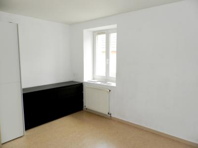 BLETTERANS (39140), à vendre appartement T2 rénové de 47 m²., 
