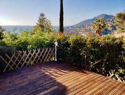 Théoule sur Mer (06 Alpes Maritimes), à vendre appartement vue mer, terrasse 20m2 exposé sud ouest, 