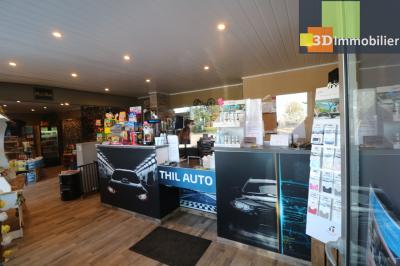 Chaussin, à vendre garage réparations automobile 366 m² avec station carburant + habitation 90 m² sur 2079 m² de terrain avec parking., 