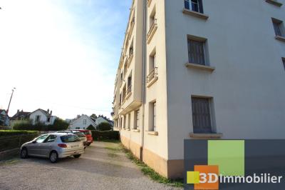 Dijon, à louer appartement T3 au 3e étage sans ascenseur., PLACES DE PARKING COLLECTIVES