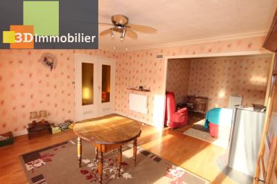 Lons-le-Saunier (39 JURA), à vendre maison sur sous-sol au calme., SEJOUR 18 m²