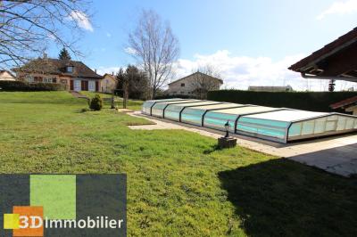 Bletterans (39 JURA), à vendre maison grande maison avec piscine et dépendances sur beau terrain., 