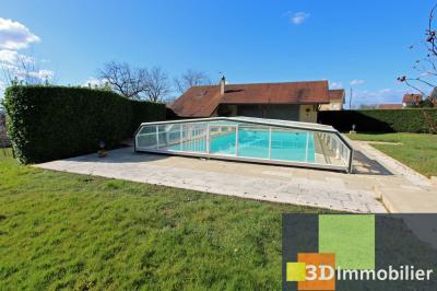 Bletterans (39 JURA), à vendre maison grande maison avec piscine et dépendances sur beau terrain., 