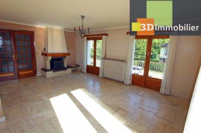 Proche Lons-le-Saunier (Jura), à vendre grande maison située au calme dans un bel environnement., SEJOUR