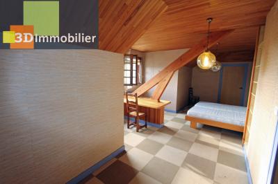 Secteur Clairvaux-les-Lacs (39 JURA), à vendre grande maison d’architecte sur 4689 m² de terrain., ETAGE 2 : CHAMBRE 6