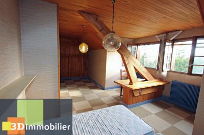 Secteur Clairvaux-les-Lacs (39 JURA), à vendre grande maison d’architecte sur 4689 m² de terrain., ETAGE 2 : CHAMBRE 6