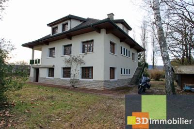 Secteur Clairvaux-les-Lacs (39 JURA), à vendre grande maison d’architecte sur 4689 m² de terrain., MAISON A VENDRE PROCHE CLAIRVAUX-LES-LACS DE 306 m²