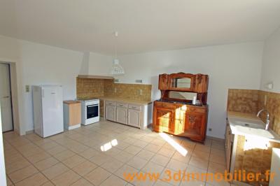 A louer secteur Villevieux au CALME, une maison avec 2 chambres, dépendances et jardin., CUISINE - 22 m²