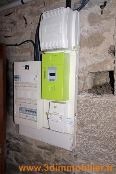 A louer secteur Villevieux au CALME, une maison avec 2 chambres, dépendances et jardin., TABLEAU ELECTRIQUE