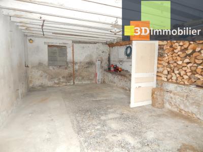 A louer BLETTERANS centre (39), une MAISON MEUBLEE de PLAIN-PIED, 2 CHAMBRES, GARAGE, TERRAIN, ANCIENNES ÉCURIES 28 M²