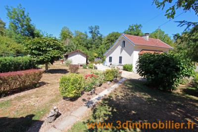 A vendre en viager occupé, une maison en bon état SANS VOISIN de 5 pièces sur 1308 m² de terrain clos., MAISON A VENDRE EN VIAGER OCCUPE