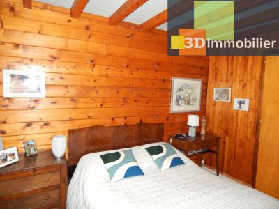 VENTE PÉRIPHÉRIE LONS-LE-SAUNIER (39), CHALET 114 M², 4 CHAMBRES, TERRAIN  2004 M² AVEC VUE DÉGAGÉE, CHAMBRE 1