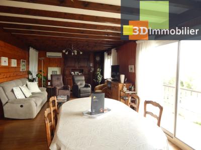 VENTE PÉRIPHÉRIE LONS-LE-SAUNIER (39), CHALET 114 M², 4 CHAMBRES, TERRAIN  2004 M² AVEC VUE DÉGAGÉE, SALON SÉJOUR 33.70 M²