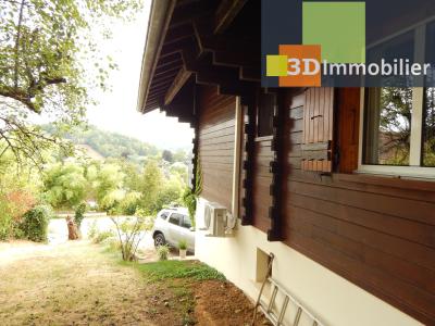 VENTE PÉRIPHÉRIE LONS-LE-SAUNIER (39), CHALET 114 M², 4 CHAMBRES, TERRAIN  2004 M² AVEC VUE DÉGAGÉE, EXTÉRIEUR