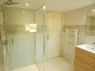 VENTE : SECTEUR BLETTERANS (39), À VENDRE MAISON RÉNOVÉE PLAIN-PIED 119 M², 3 CHAMBRES, GARAGE, TERRAIN 2614 M², SALLE DE DOUCHE 5.90 M²