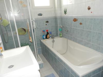 VENTE : LONS-LE-SAUNIER (39 JURA), À VENDRE APPARTEMENT TYPE 3 DE 75.74 M² AVEC LOGGIA, GRENIER ET CAVE, SALLE DE BAIN 4.50 M²