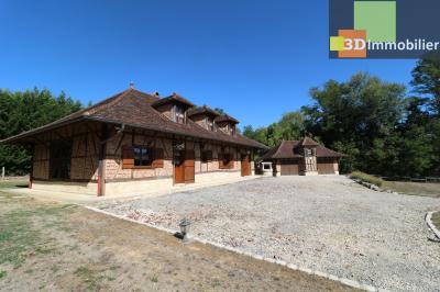 Saint Germain-du-Bois, à vendre très belle demeure récente avec dépendance sur 3000m² de terrain., 