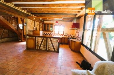Saint Germain-du-Bois, à vendre très belle demeure récente avec dépendance sur 3000m² de terrain., 