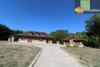 Saint Germain-du-Bois, à vendre très belle demeure récente avec dépendance sur 3000m² de terrain., 