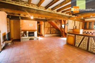 Saint Germain-du-Bois, à vendre très belle demeure récente avec dépendance sur 3000m² de terrain., 